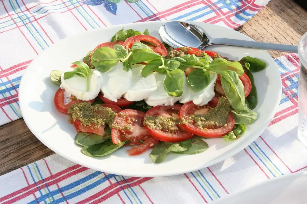 BJ’s Tomato Mozzarella Salad